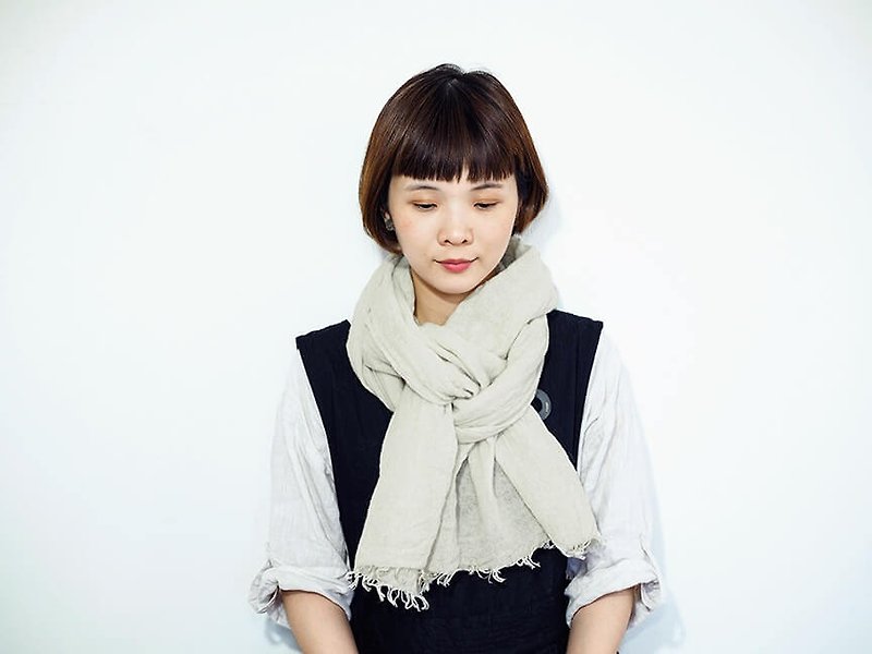 輕柔溫暖的亞麻混羊毛圍巾(小) - 絲巾 - 棉．麻 白色