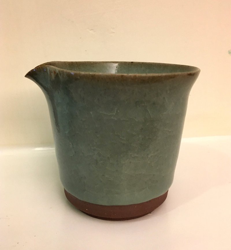 Hand-made celadon tea sea A - Teapots & Teacups - Other Materials 