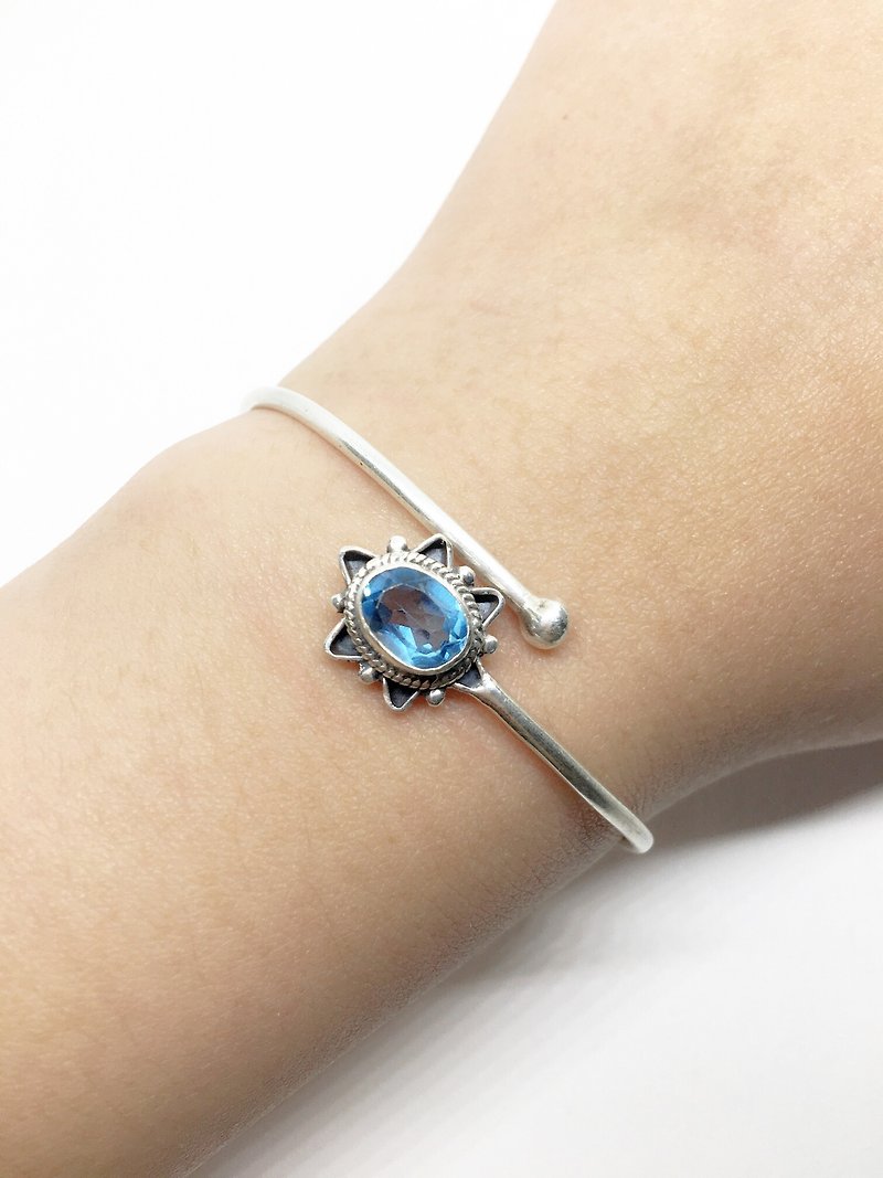 Blue topaz blue topaz sterling silver bracelet bracelet Nepal handmade mosaic production - Bracelets - Gemstone Blue