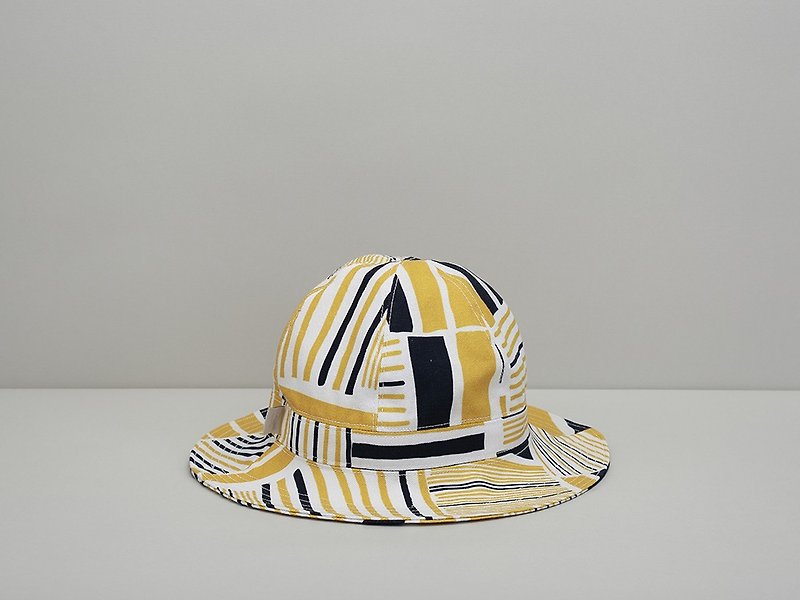 Reduced fisherman hat / tin house yellow blue - หมวก - ผ้าฝ้าย/ผ้าลินิน สีเหลือง