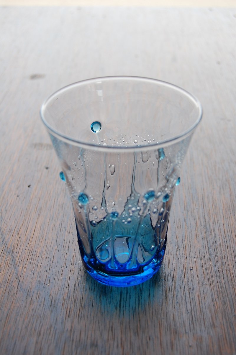 Glass of Drops Sky Blue - แก้ว - แก้ว สีน้ำเงิน