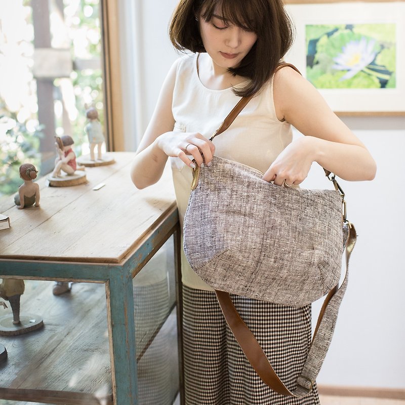 Cross-body Sweet Journey Bags M size Botanical Dyed Cotton Natural - Brown Color - Messenger Bags & Sling Bags - Cotton & Hemp Gray