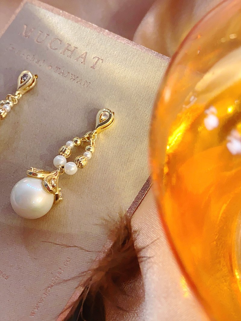 To gain time. MUCHAT handmade 14KGP water drop flower pearl sterling silver needle earrings - ต่างหู - โลหะ ขาว