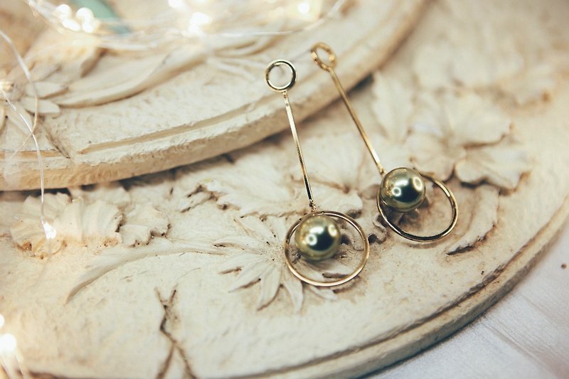 COR-DATE-Minimalism - hanging around the planet earrings - Olive Green -600 - Earrings & Clip-ons - Other Metals Gold