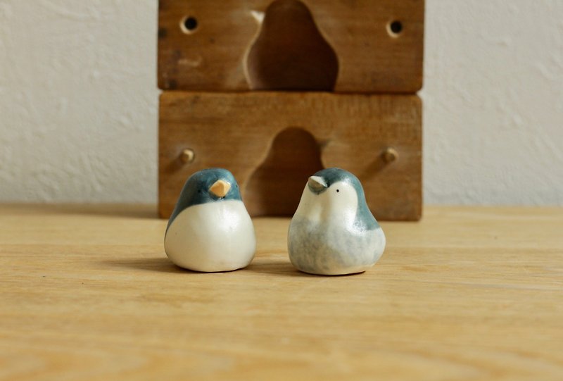 ペンギンのおやこセット - 置物 - 陶器 ブルー