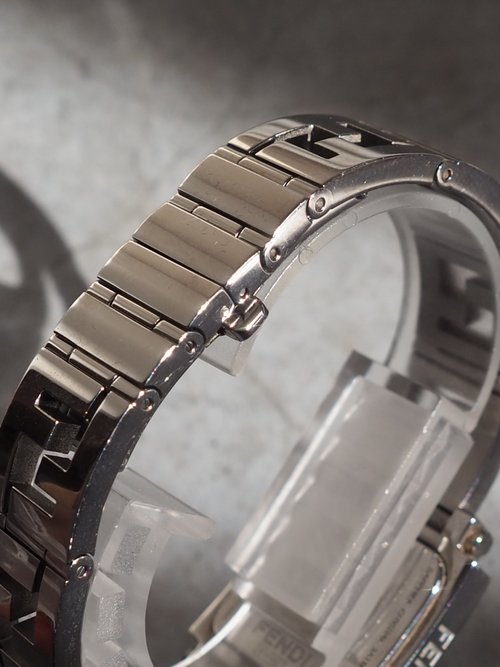 FENDI フェンディ　腕時計　orologi オロロジ 日本中古 二手名牌 】FENDI フェンディ Orologi オロロジ