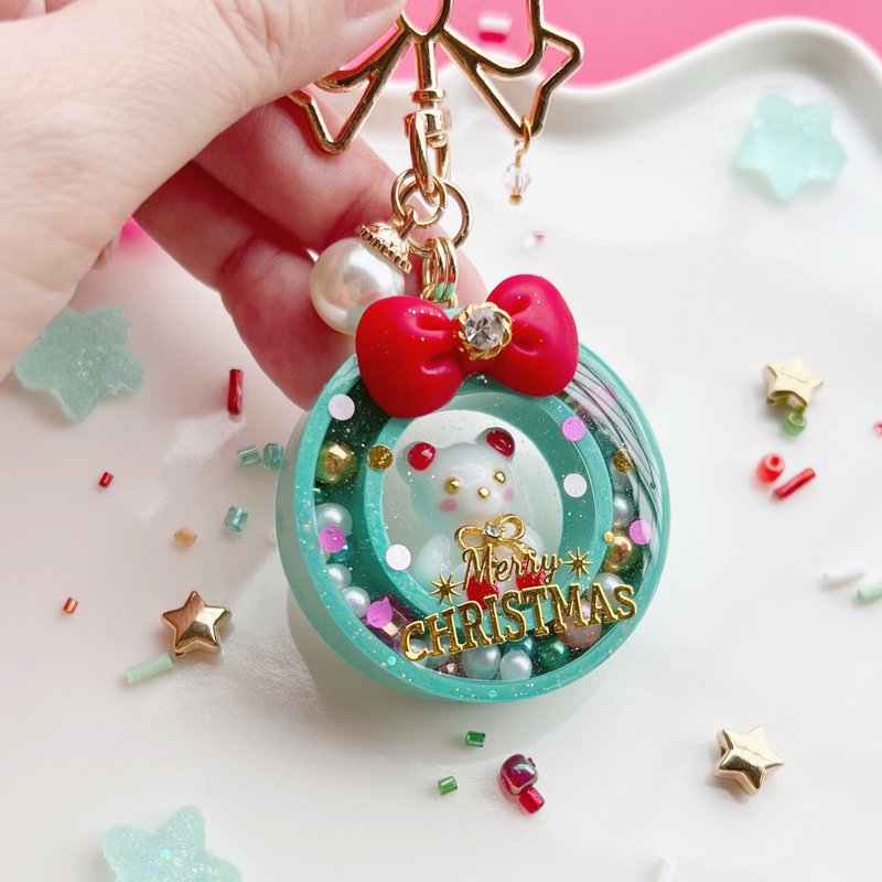 Christmas giftBear wreath, rocker charm, key ring, bag decoration - Keychains - Resin Green