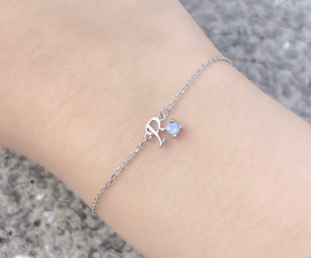 R Letter Bracelet 