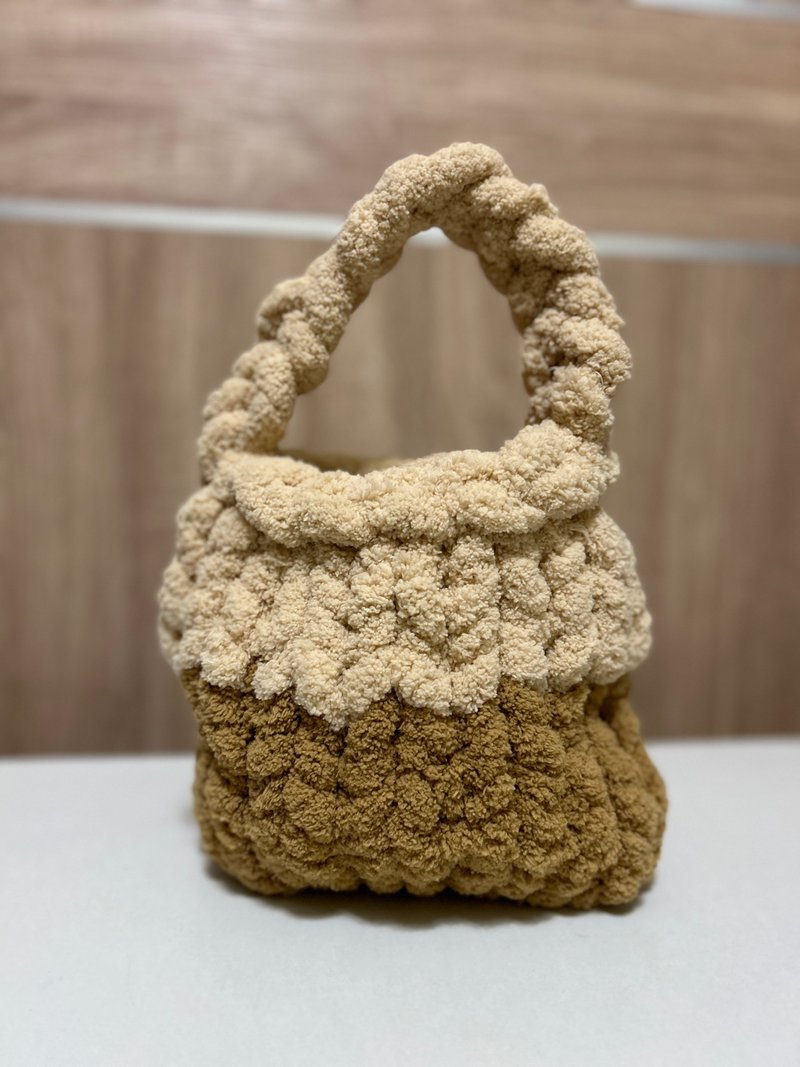 療癒軟綿綿 編織包  奶茶布丁系列 - 側背包/斜背包 - 其他材質 咖啡色