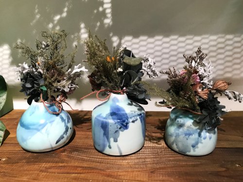 花瓶 磁器 台灣職人の手作り スローライフ 装飾工芸品 ろくろ陶芸 干花 生け花 - ショップ slow2hite 花瓶・植木鉢 - Pinkoi