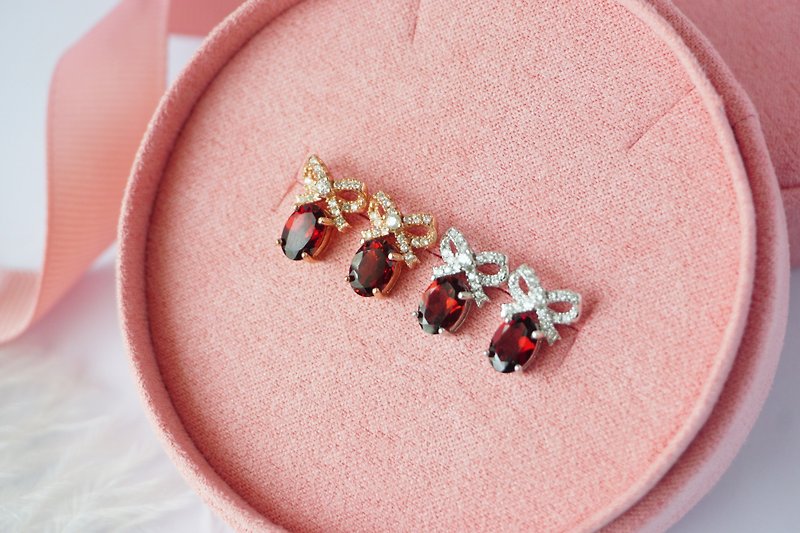 Stud Earrings Natural Garnet Silver, stud earrings - 耳環/耳夾 - 純銀 紅色
