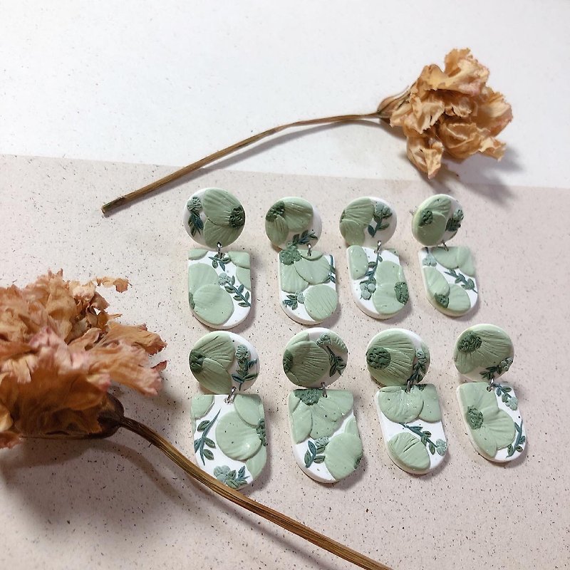 Original handmade soft clay earrings-embossed geometric earrings - Earrings & Clip-ons - Pottery Green