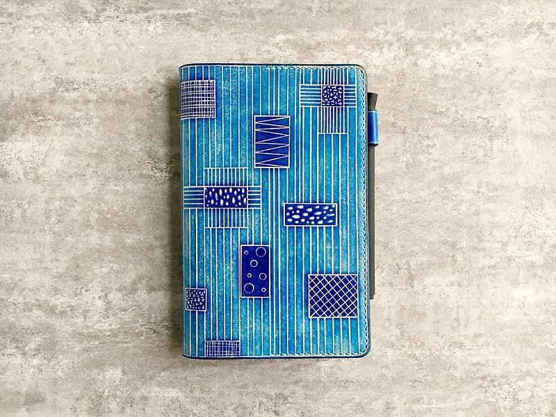 B6 leather insert notebook / book cover / leather book jacket geometric stitching hand-dyed blue - สมุดบันทึก/สมุดปฏิทิน - หนังแท้ สีน้ำเงิน