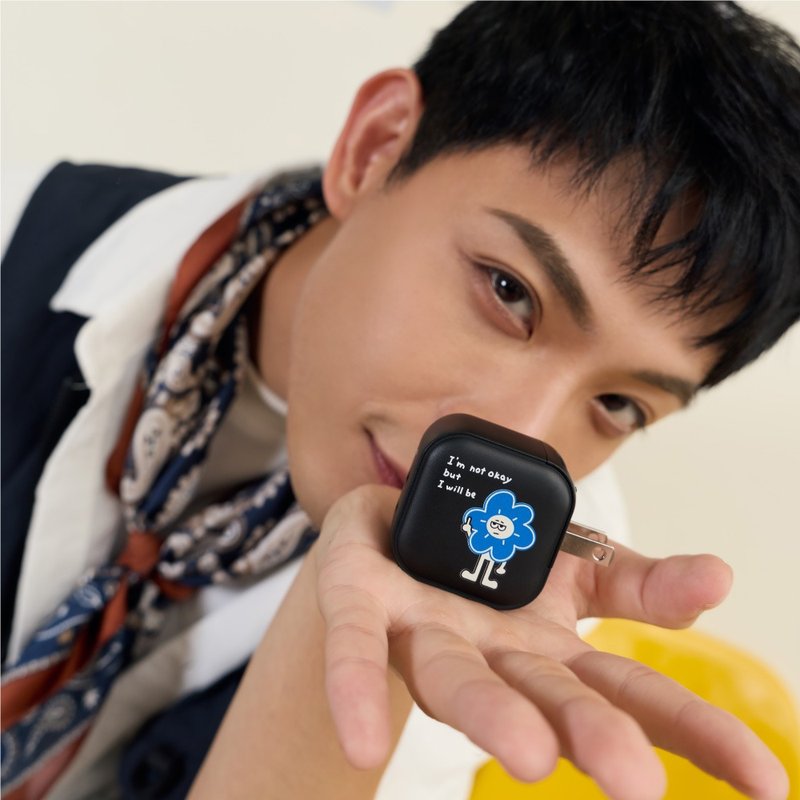 SIMON快樂悲觀者GaN 45W Type-C雙孔充電頭 - 科技小物 - 塑膠 多色