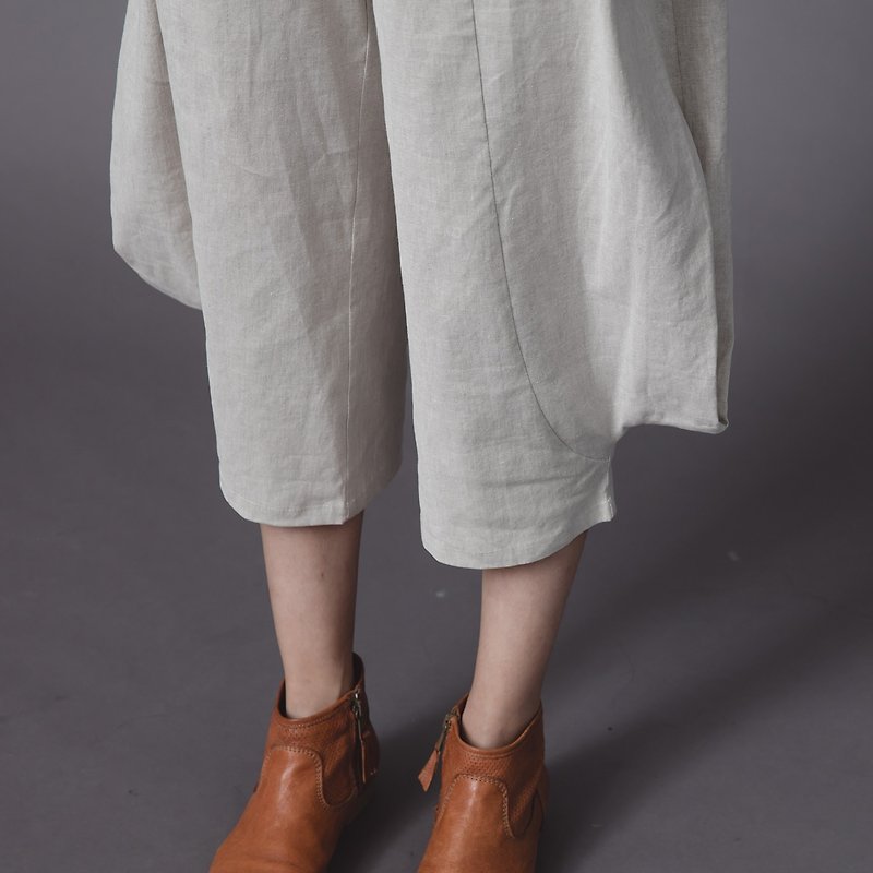 Structured tapered pants - Beige - กางเกงขายาว - ผ้าฝ้าย/ผ้าลินิน สีกากี