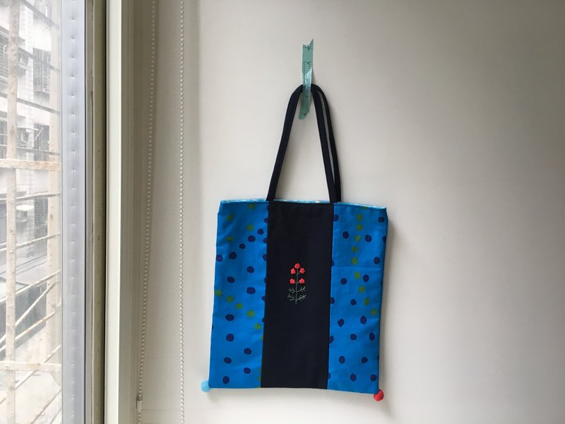 刺繡小花帆布點點圓圓拼接小手提包(僅此一件) - 手提包/手提袋 - 棉．麻 