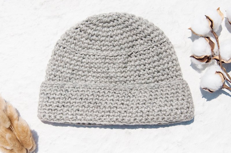 Hand-knitted pure wool hat/knitted hat/knitted woolen hat/inner bristles hand-knitted woolen hat/ woolen hat-gray - หมวก - ขนแกะ สีเทา