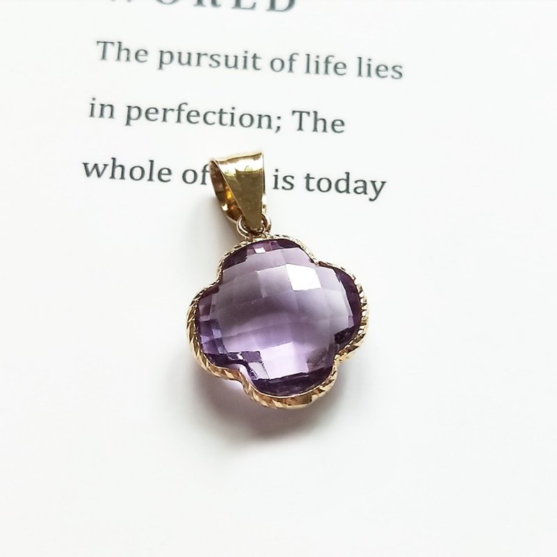 Eli Jewelry Imported from Italy Noble and Bright Phnom Penh Flower Amethyst 14K Gold Pendant - พวงกุญแจ - เครื่องประดับ สีม่วง