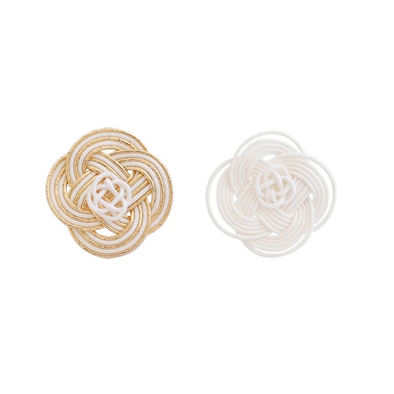 Mizuhiki Pierced earrings ーRape blossomsー　-Ivory Gold×White- - Earrings & Clip-ons - Other Materials White