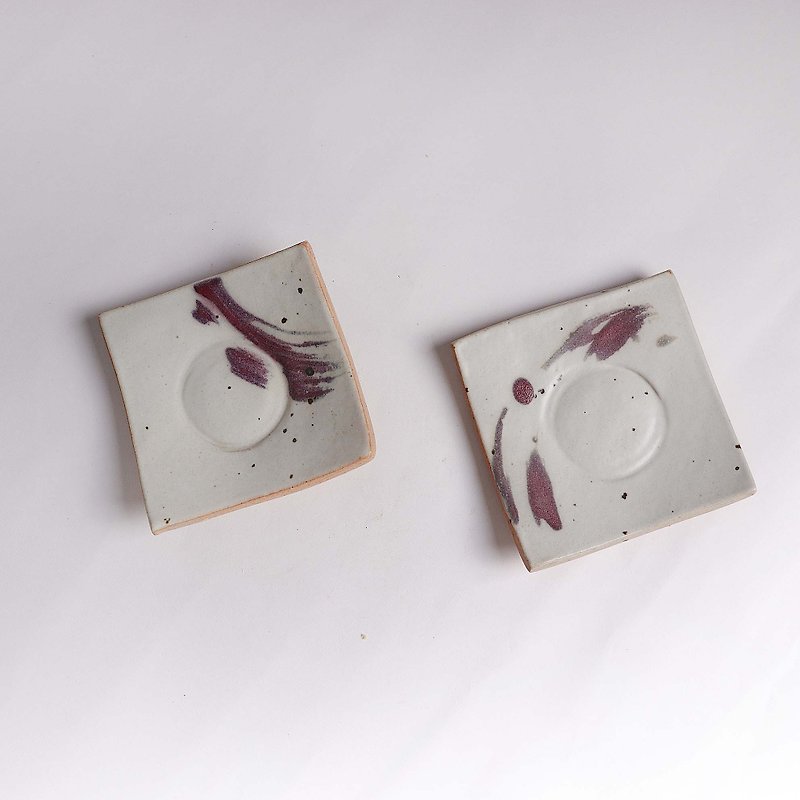 Mingya Kiln l Japanese Hagi Glazed Cherry Red Snack Plate Small Dish - Plates & Trays - Pottery Multicolor