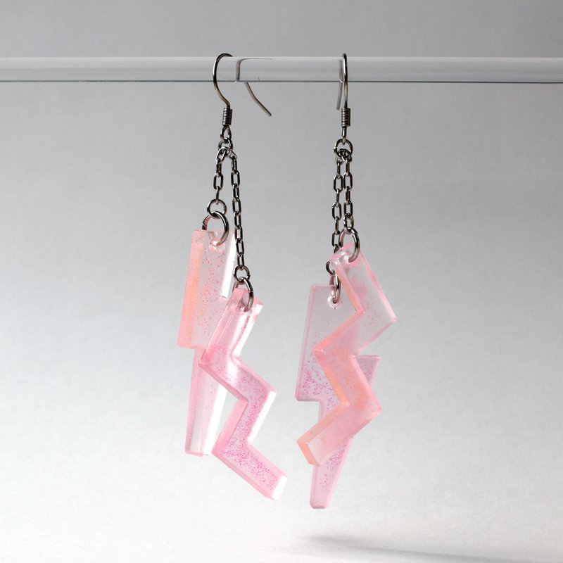 Lightning Flash, pink, Dangling resin earring, sold as single piece - Earrings & Clip-ons - Resin Pink