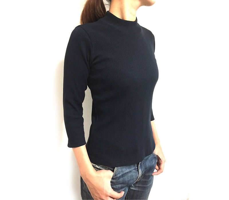 Adult multi-rib cut stick adhering to shape  High-neck  NAVY【Size development available】 - เสื้อยืดผู้หญิง - ผ้าฝ้าย/ผ้าลินิน สีดำ