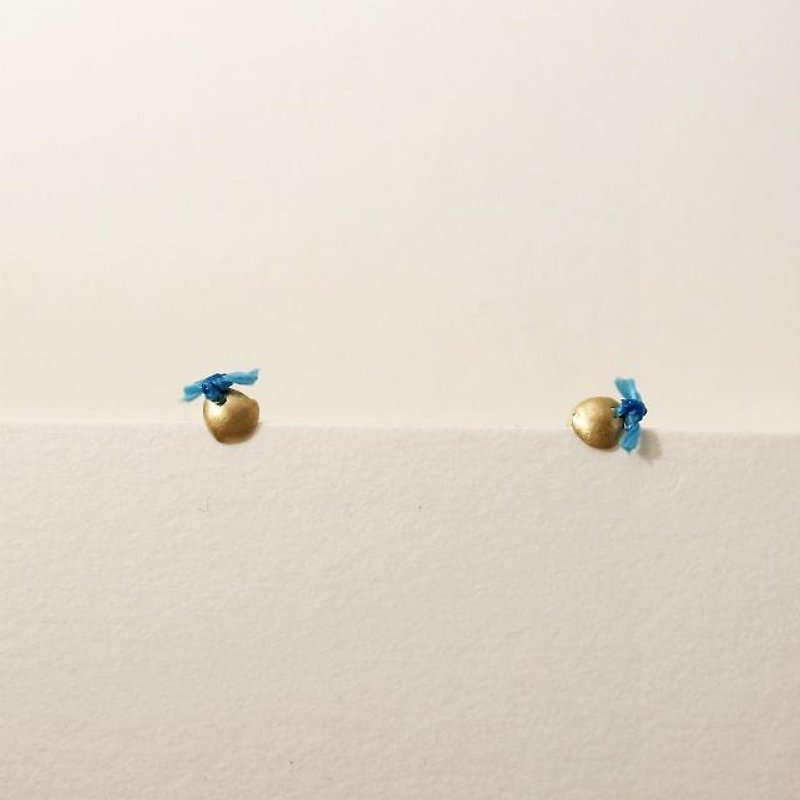 18K Gold Stud Earrings (SS) Blue Left and Right Pair Ladies Minimalist - ต่างหู - เครื่องประดับ สีทอง
