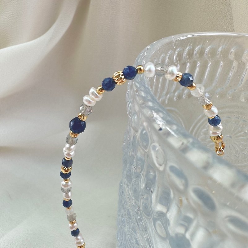 [September Stone] Minus 4 degrees C | Sapphire pearl bracelet with adjustable length - สร้อยข้อมือ - เครื่องเพชรพลอย สีน้ำเงิน