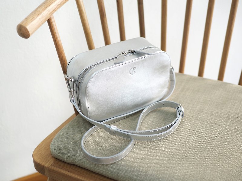 Biscuit (Silver) : Mini bag, leather bag, cow leather, Silver color - Handbags & Totes - Genuine Leather Silver