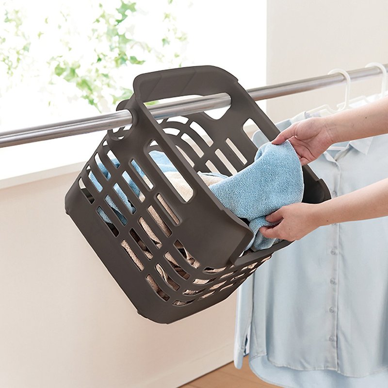 Japan Tianma ALBET Retro Style Diagonal Hanging Fast Access/Stacking Dual-purpose Laundry Basket - Shelves & Baskets - Plastic Brown
