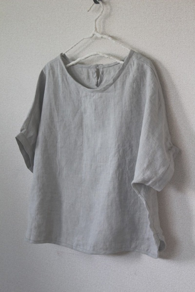 Lithuanian Linen pullover short sleeves / blue gray [Made to order] - Women's Tops - Cotton & Hemp 