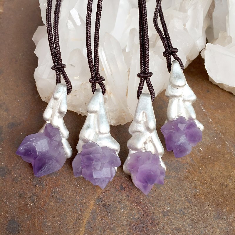 With the shape | S925 silver original hand-made package of natural amethyst original stone amethyst cluster pendant sterling silver sweater chain - สร้อยคอ - โลหะ สีม่วง