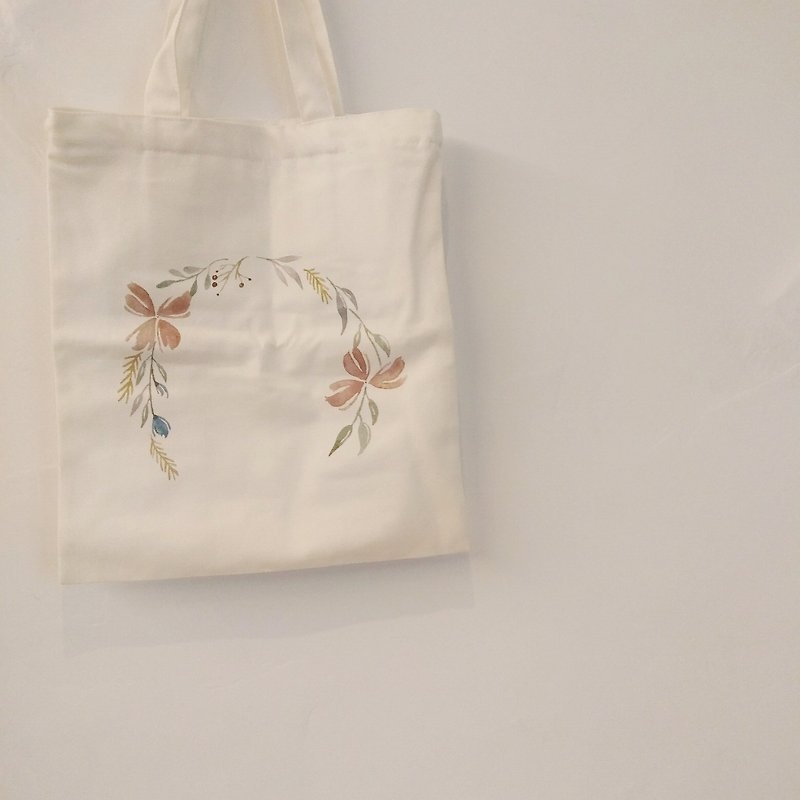 Mstandforc Pastel Wreath Tote bag with zip - กระเป๋าแมสเซนเจอร์ - ผ้าฝ้าย/ผ้าลินิน หลากหลายสี
