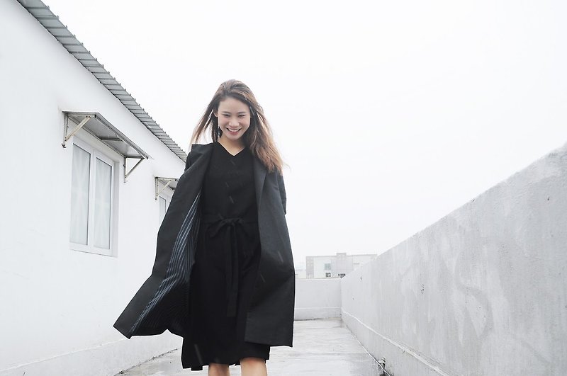 TAKE - Lace decorated lapel coat - Black - เสื้อแจ็คเก็ต - ผ้าฝ้าย/ผ้าลินิน สีดำ