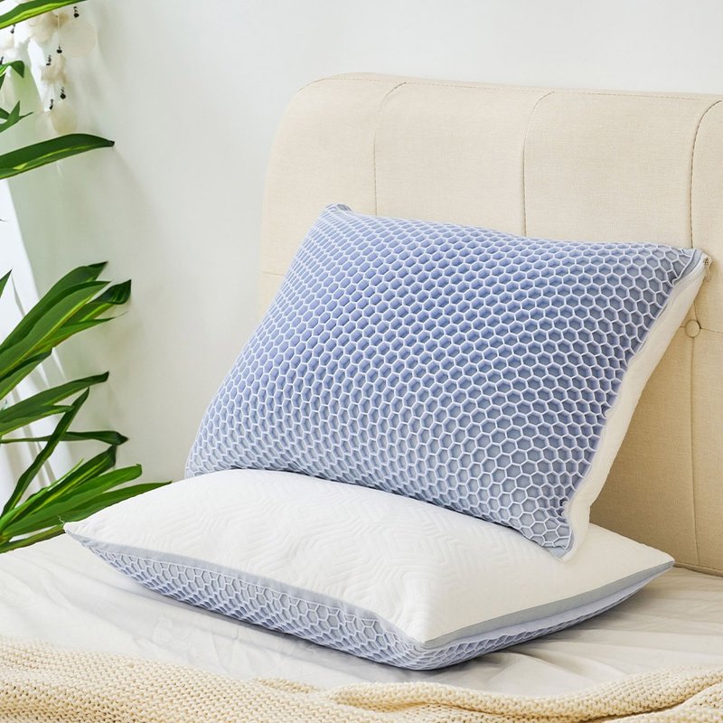 Pillow/TPE Cooling and Stress Relief Dual-Purpose Pillow Made in Taiwan - Pillows & Cushions - Other Materials White