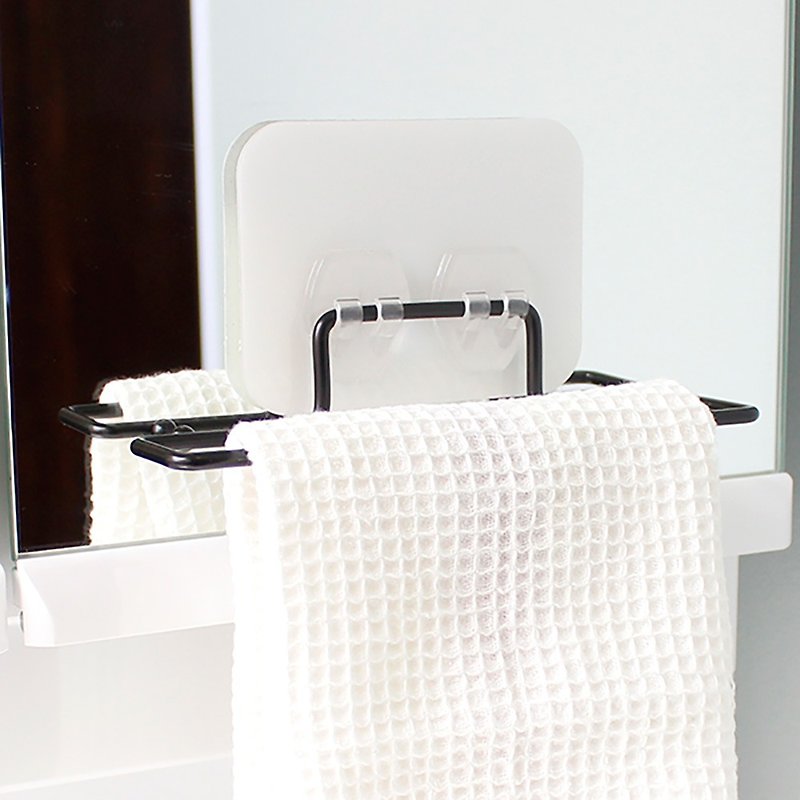 毛巾掛架  Otel Magic Sticky Hook Towel Hanger タオルハンガー　素面無印貼片 - 衛浴用品/浴室收納 - 塑膠 黑色
