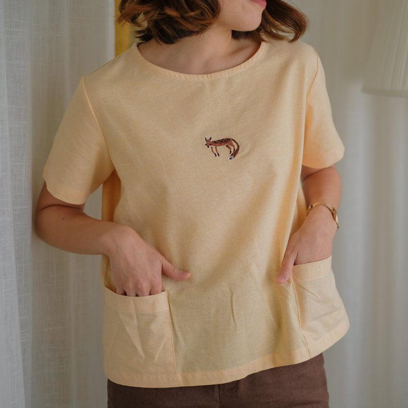 Molly Blouse 貓 : Sand Melon size  S,M - 女上衣/長袖上衣 - 棉．麻 黃色