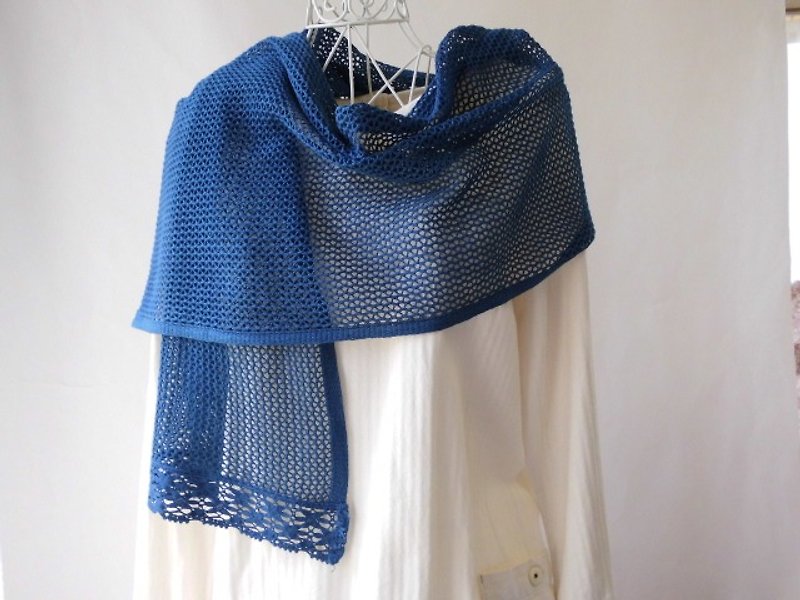 Indigo dyeing · lace knitting · perfect for summer · cotton long stall - ผ้าพันคอ - ผ้าฝ้าย/ผ้าลินิน สีน้ำเงิน