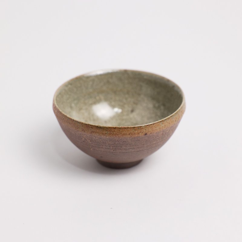明芽窯 l 柴燒灰釉寬口茶杯 紅 灰 杯子 陶杯 蒐藏品 陶器 T - 茶壺/茶杯/茶具 - 陶 紅色