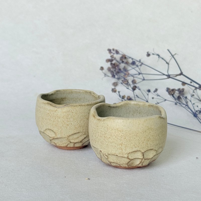 柔光莫蘭迪。手工小茶杯 茶杯 お湯吞 茶具 陶藝茶器 母親節禮物 - 茶壺/茶杯/茶具 - 陶 黃色