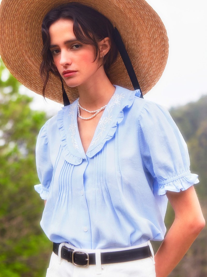 Embroidered Pintuck Puff Blouse (Lightblue) - 女襯衫 - 棉．麻 藍色