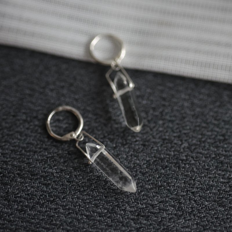 白水晶雙尖柱純銀耳圈　單支販售　可改耳夾 - 耳環/耳夾/耳骨夾 - 半寶石 透明
