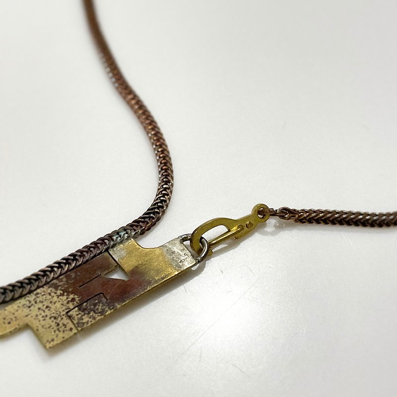 Bronze memory chips necklace - สร้อยคอ - ทองแดงทองเหลือง 