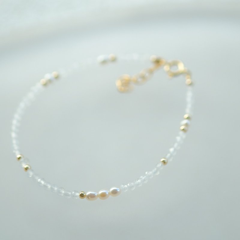Little Gem 2.0 Moonstone Bracelet - Bracelets - Gemstone White