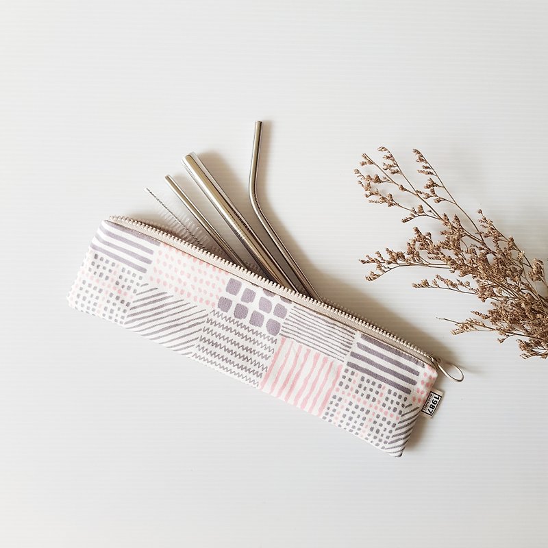 [Dotted line noodles-powder] tableware bag straw bag green pencil bag brush bag Christmas exchange gift - Storage - Cotton & Hemp Pink