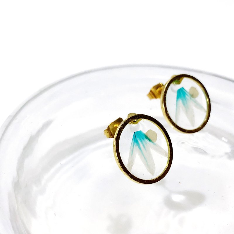 Mount Fuji Golden Framed Earrings (Full Moon) - Earrings & Clip-ons - Other Metals Gold