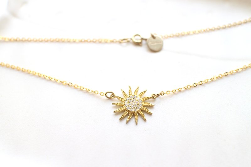 Lucky Sun-Zircon  Brass handmae necklace - Necklaces - Other Metals 