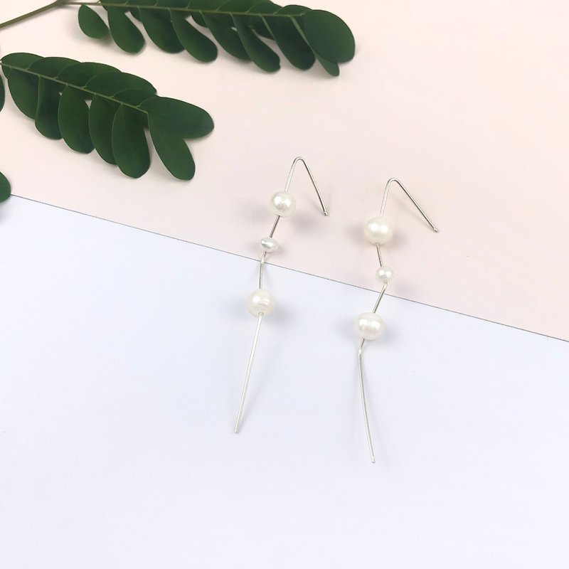 Approximate lines wild natural freshwater pearl earrings - Earrings & Clip-ons - Sterling Silver Silver