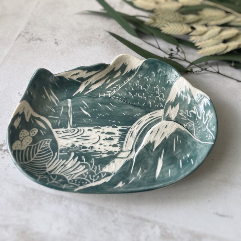 Looking for Inspiration Series - Kailash Waterfall Dessert Plate Illustration Porcelain Plate Landscape - จานและถาด - เครื่องลายคราม สีน้ำเงิน