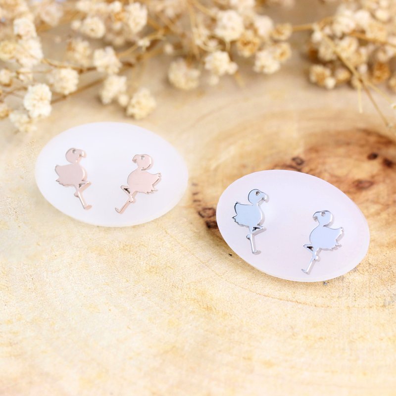 [Fashion Outfits] One-legged flamingo earrings made of medical steel - ต่างหู - สแตนเลส สีทอง